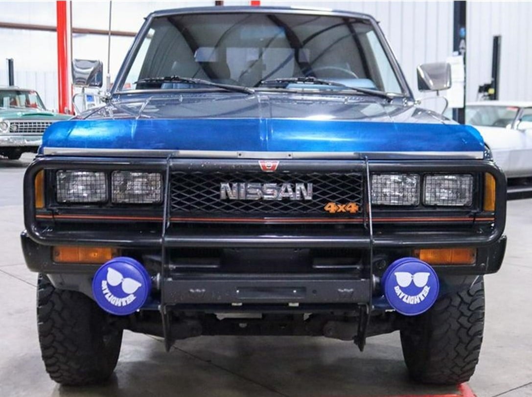 1986 Nissan Kingcab 4x4 Pickup 