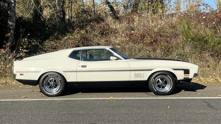 1973 Ford Mustang Mach 1