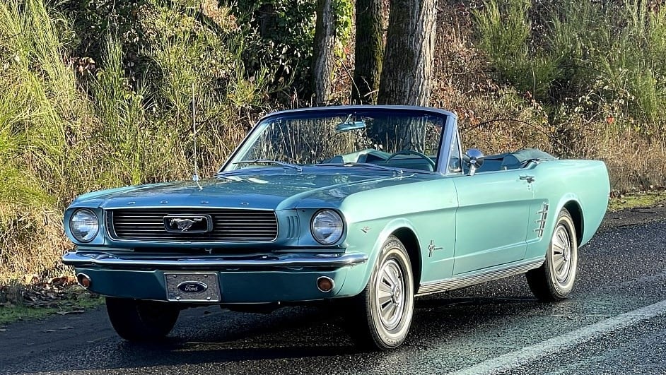 1966 Ford Mustang convertible