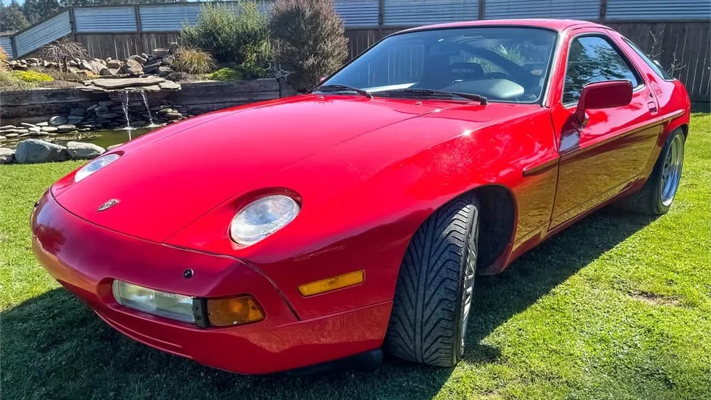 1987 Porsche 928 S4 sports coupe