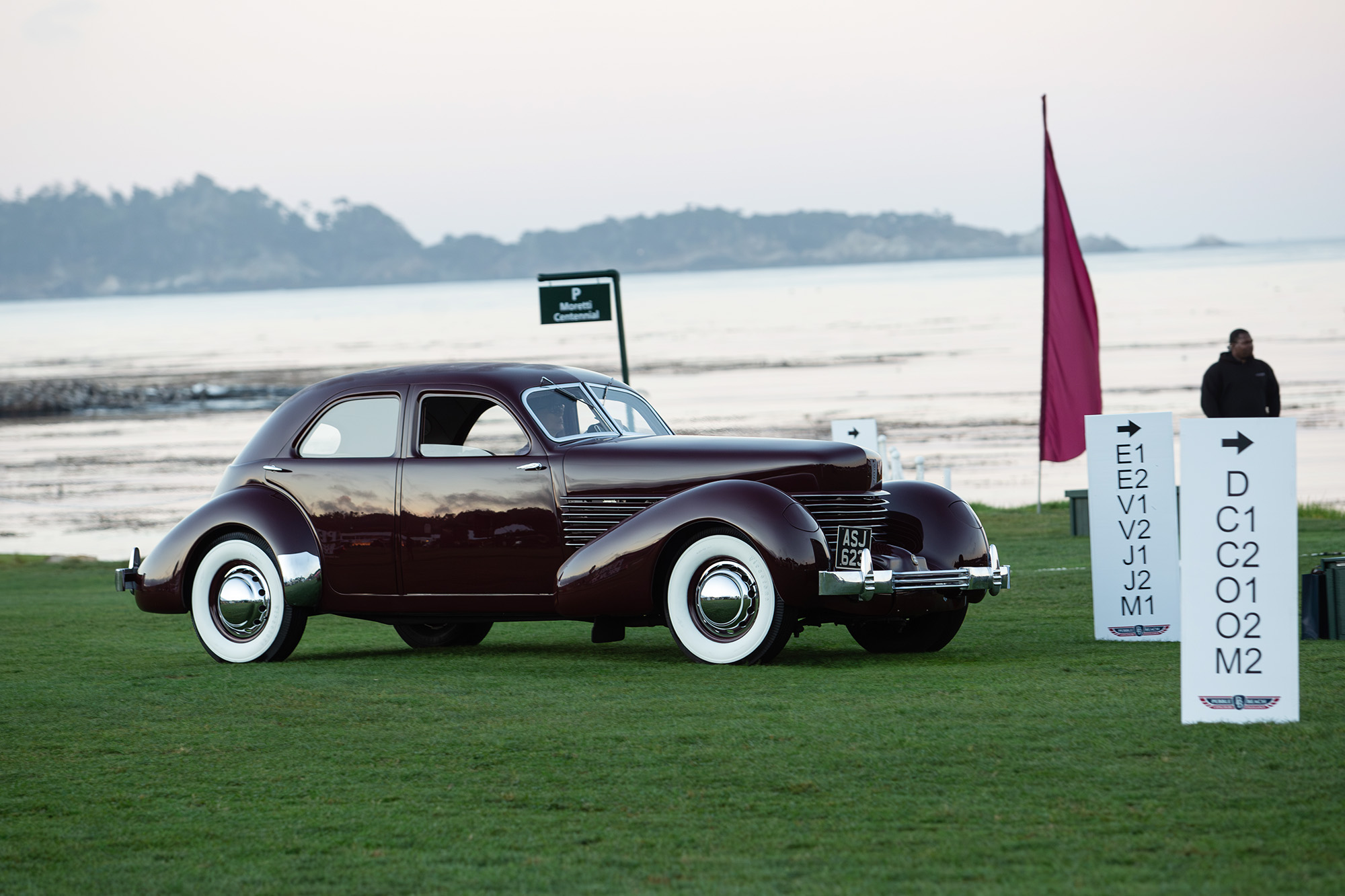 1937 Cord 812 Beverly Sedan