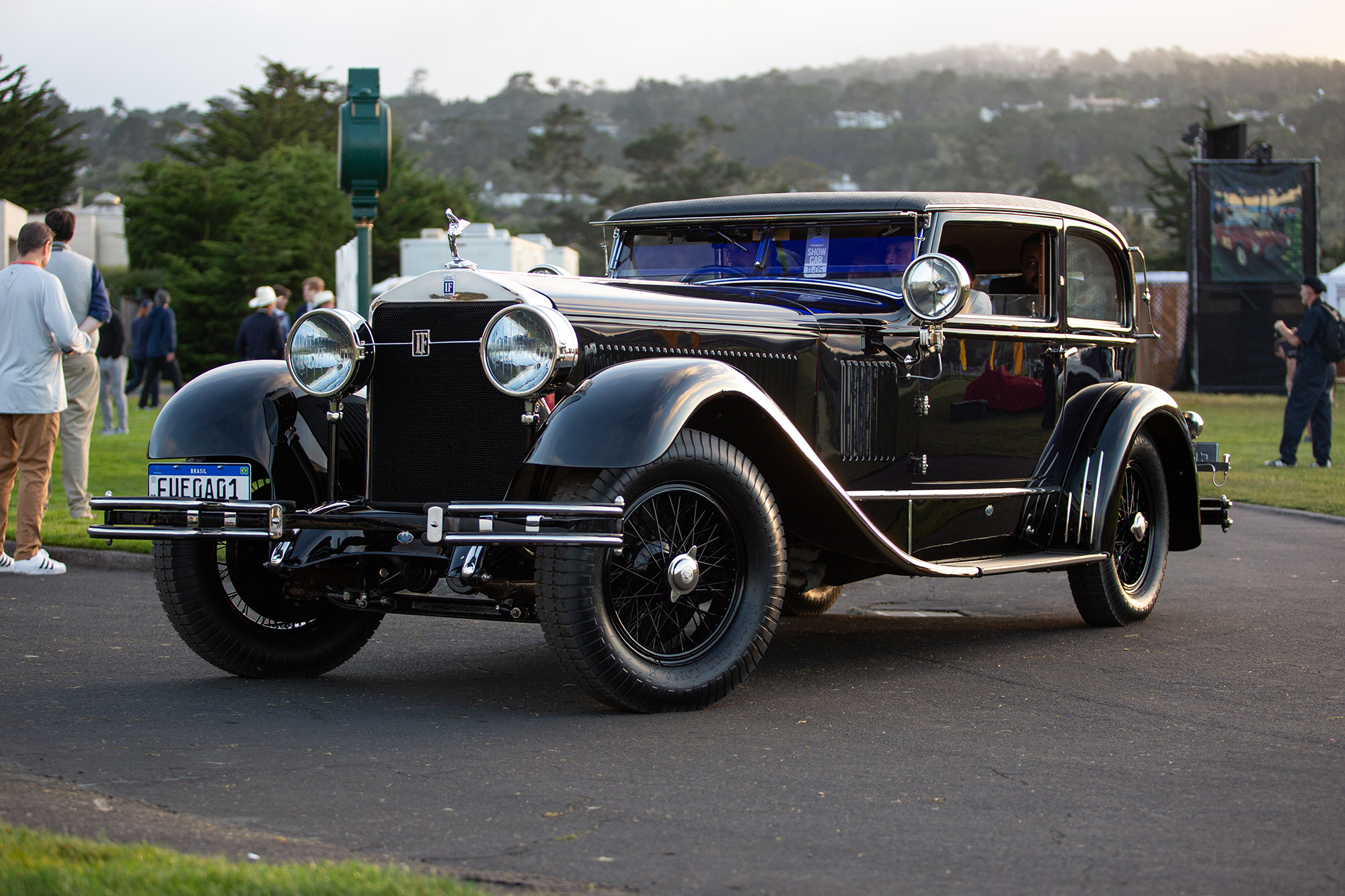 1928 Isotta Fraschini Tipo 8A SS, front quarter, entering the show field at Pebble Beach Concours