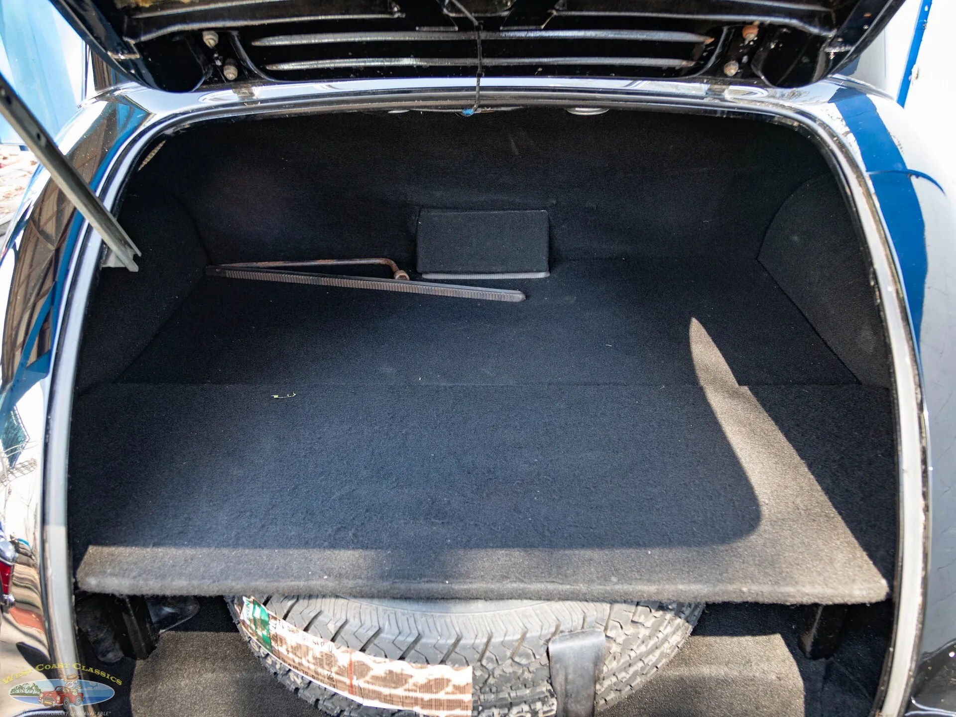 1939 Cadillac Series 60 Special sedan trunk