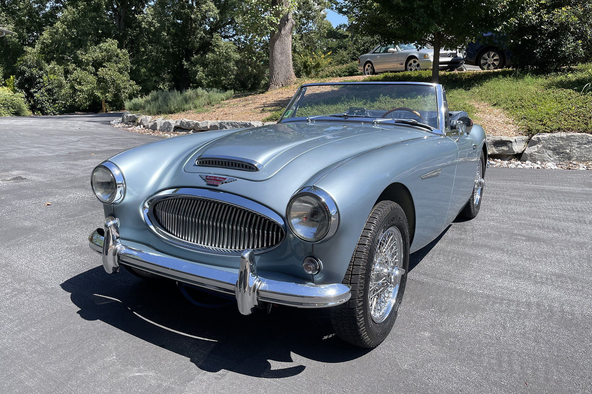1964 Austin-Healey 3000 MK II , front quarter, top down