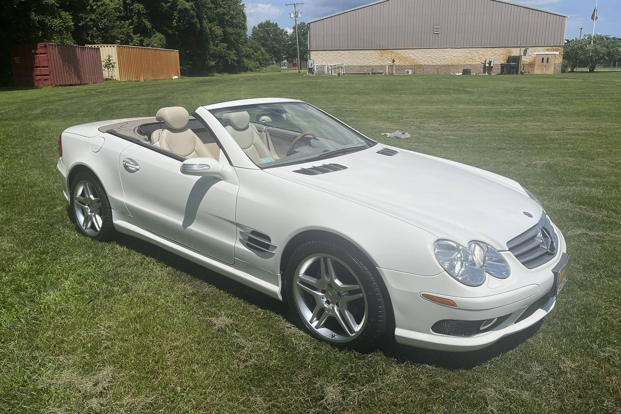 2006 Mercedes-Benz SL500, white, front quarter, top down