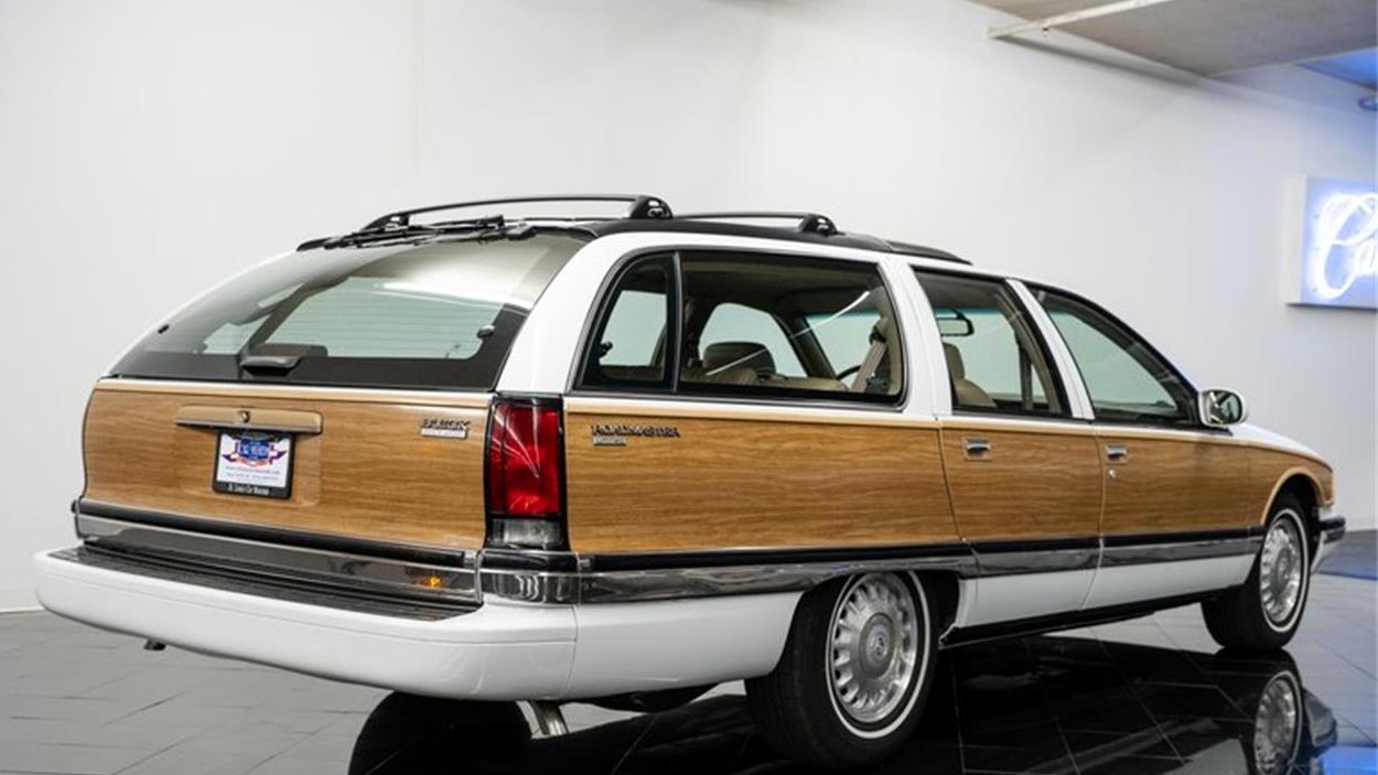 1996 Buick Roadmaster Limited Estate Wagon